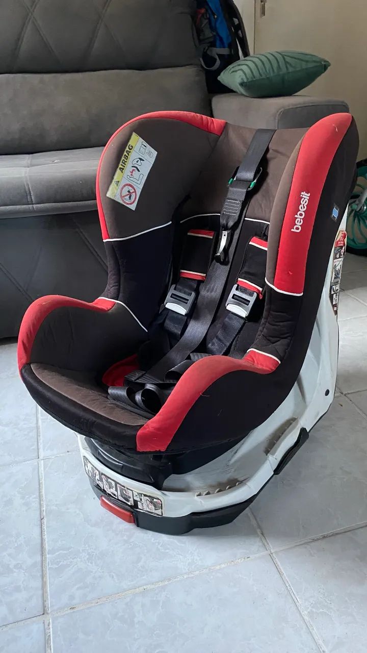 Cadeirinha Bebê com Isofix  - Foto 2