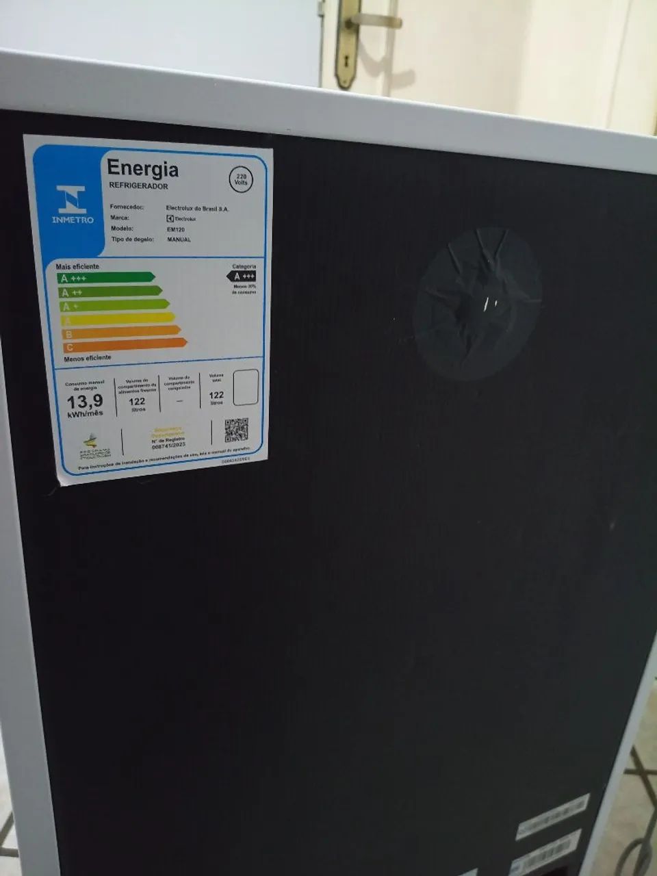 Frigobar Electrolux 122L Efficient com Controle de Temperatura Cor Branca | EcoPlus - Foto 5