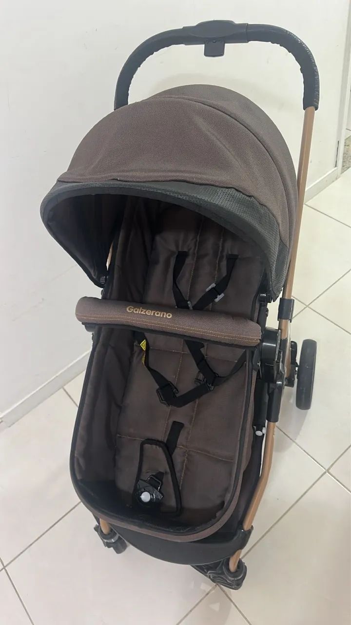 Carrinho de bebê Galzerano,