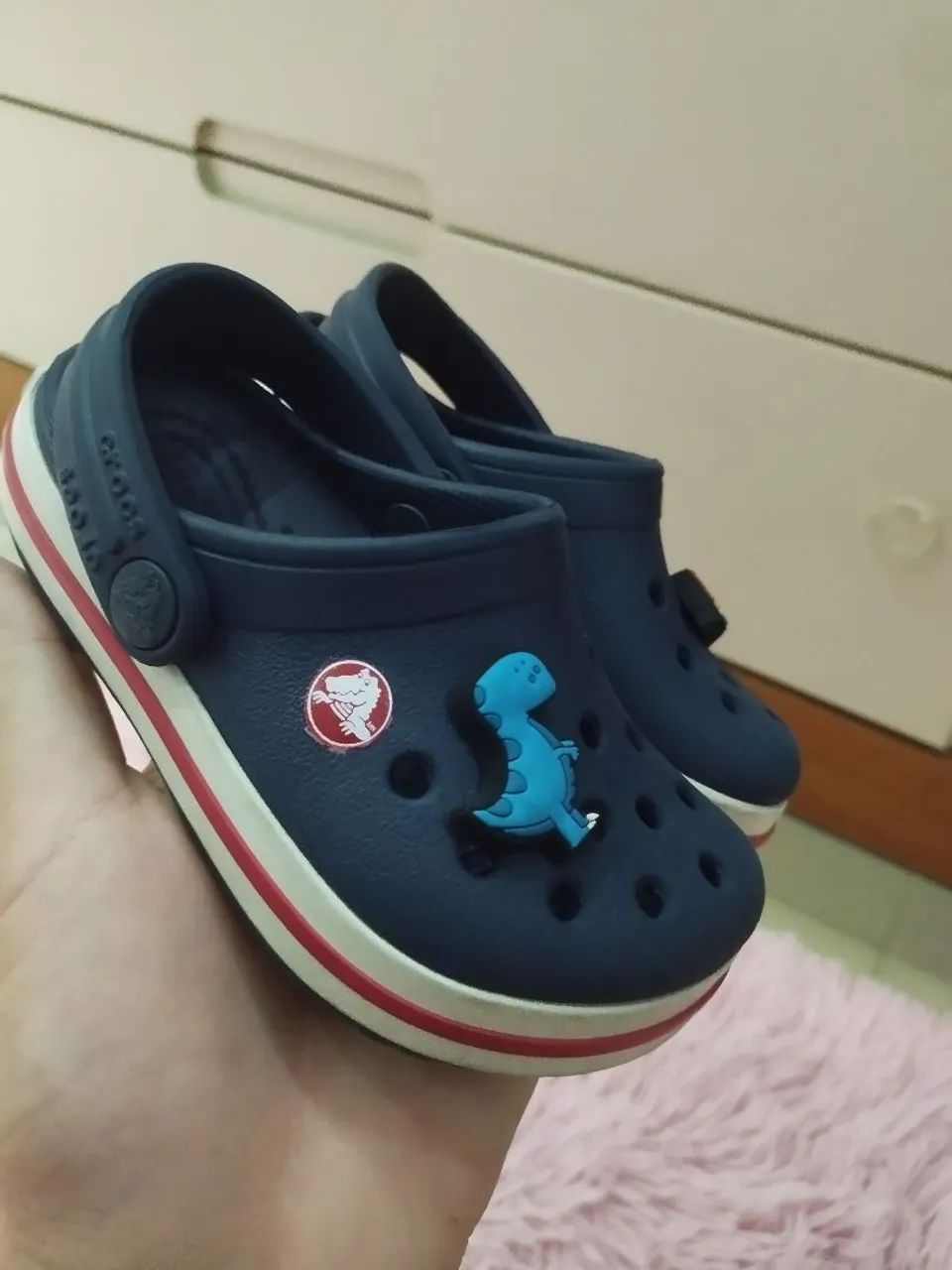 Crocs azul bebê 