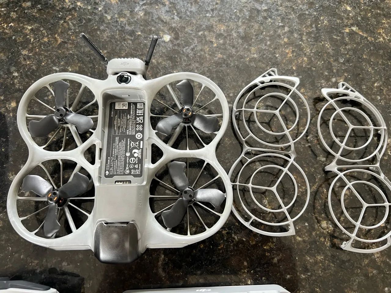 Drone DJI Neo Fly More Combo + Acessórios - Pouco Uso - Foto 4