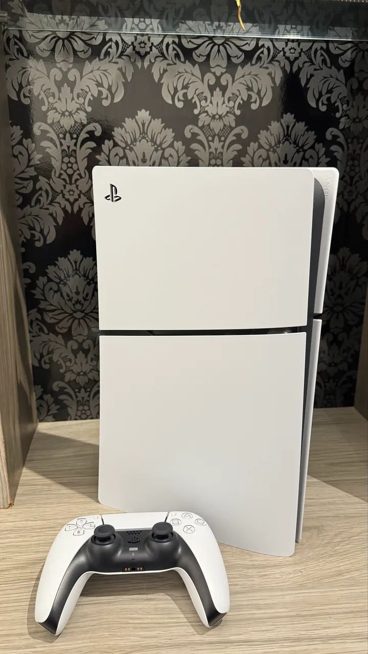 PS5 Slim 