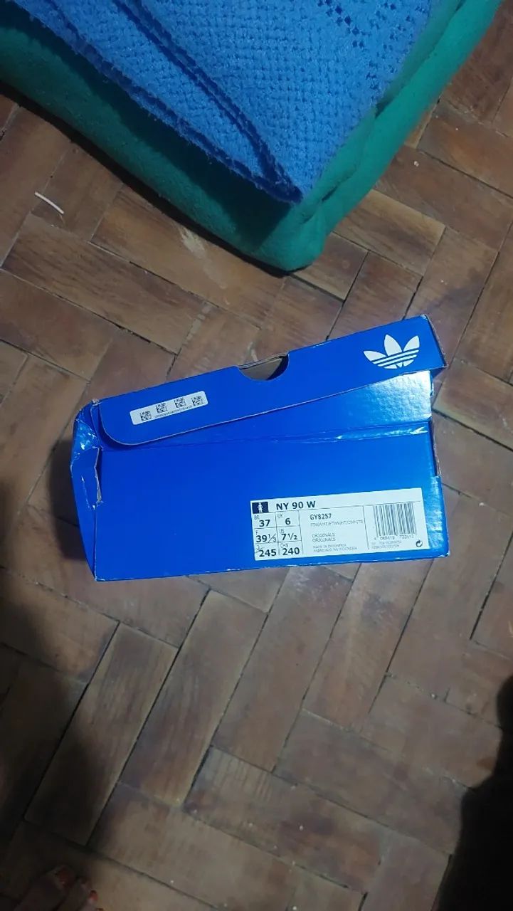 Tênis Adidas - Foto 4