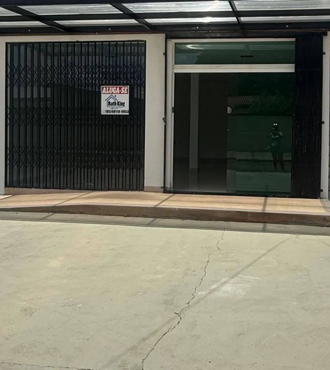 Loja nova com central de 18 mil inverter.  