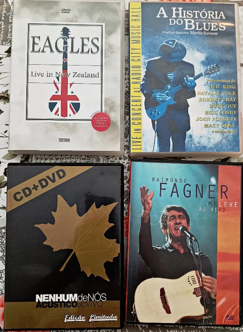 LOTES COM 4 DVDS SEMINOVOS CADA - CDs, DVDs etc - Luzimangues