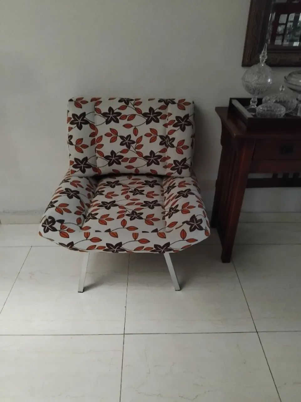 Cadeira de apoio para sala  - Foto 2