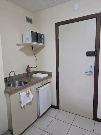 Flat com 1 dormitório para alugar, 40 m² - Praia do Pecado - Macaé/RJ - Foto 2