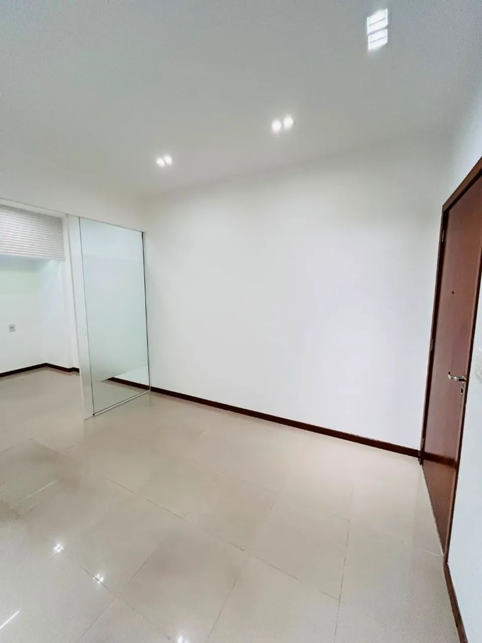 Sala Comercial Edifício Sky Platinum 34m²
