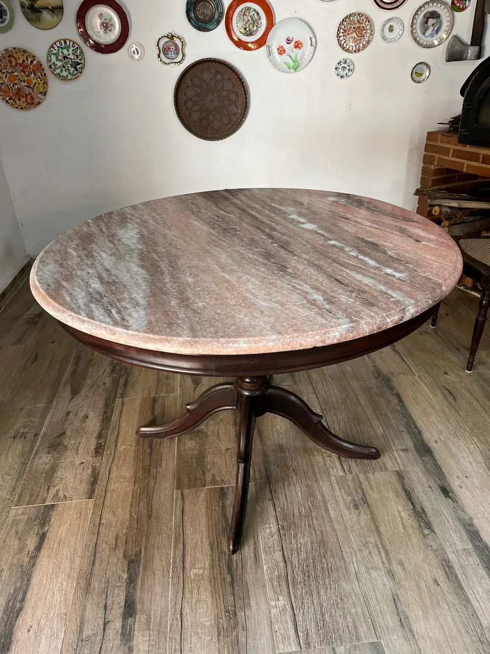 Mesa de mármore redonda em mármore rosado - Foto 2