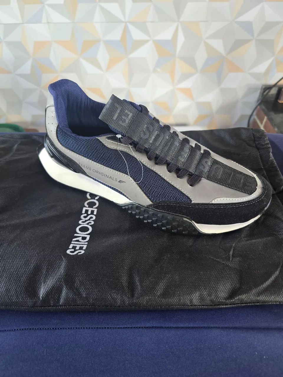Tenis Ellus Logan Sneaker