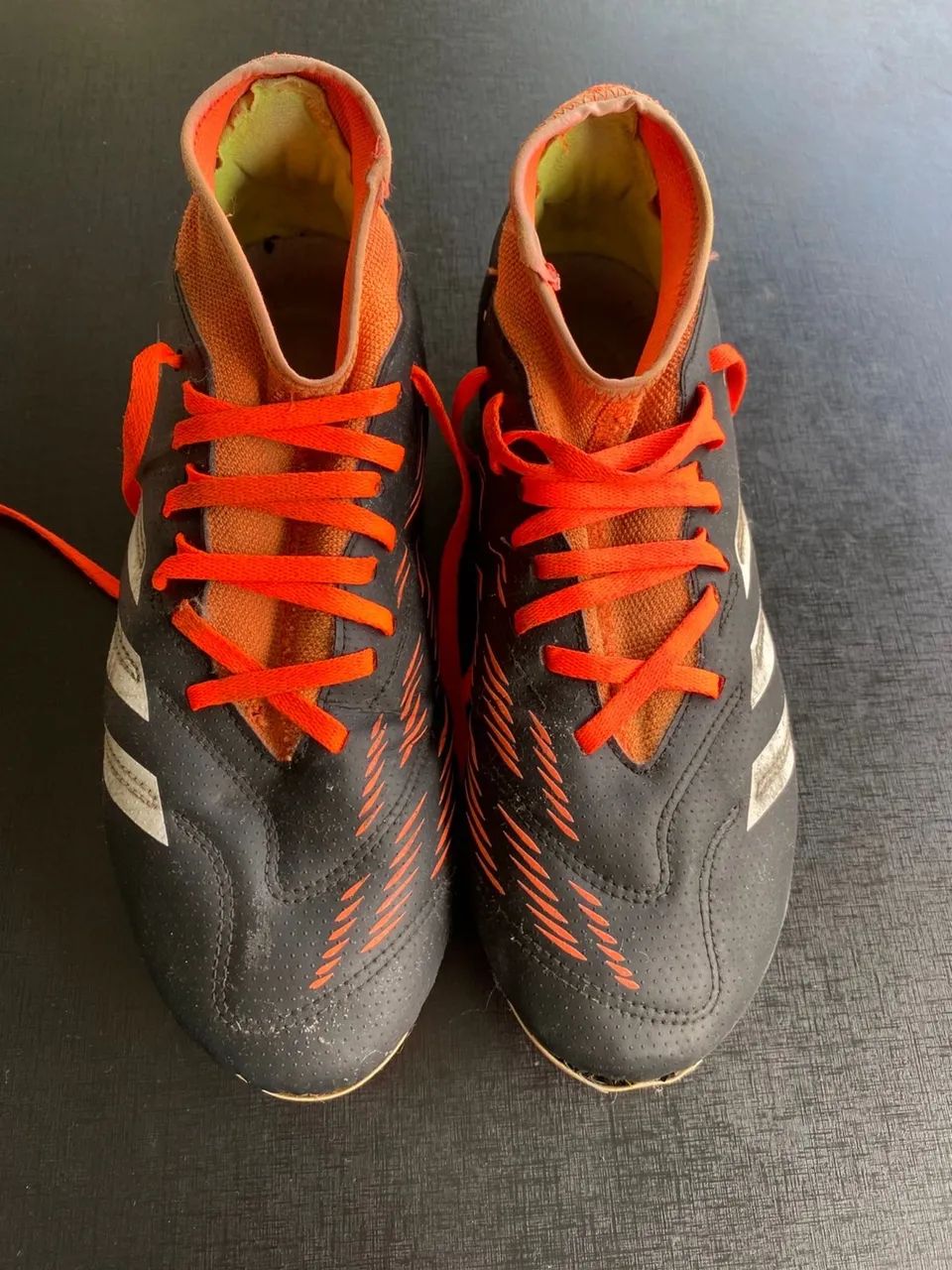 Chuteira tamanho 41, Adidas predator - Calçados Esportivos - Barra