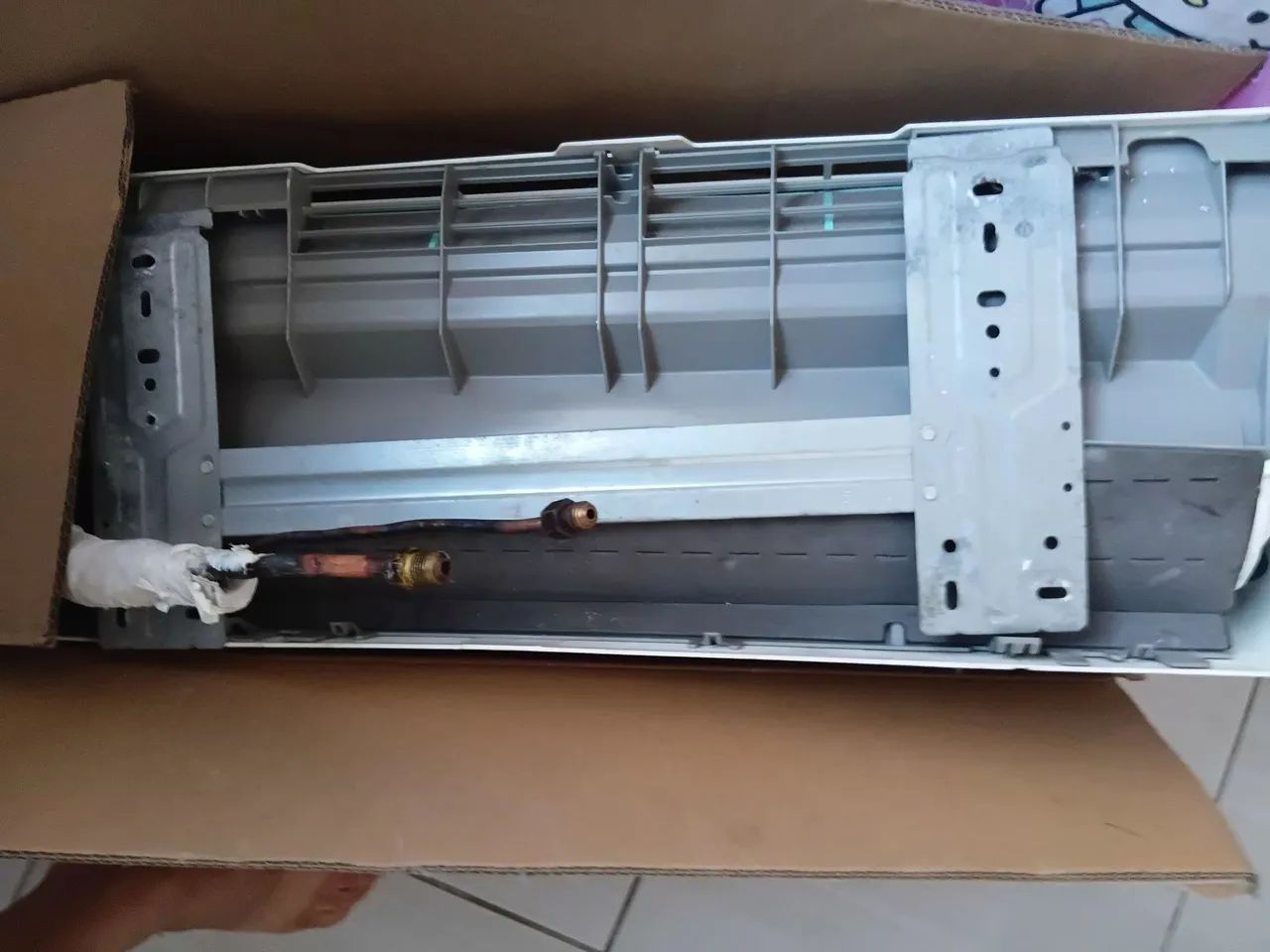 Ar, condicionado Midea. Funcionando perfeitamente. 10.000 btu.  - Foto 3