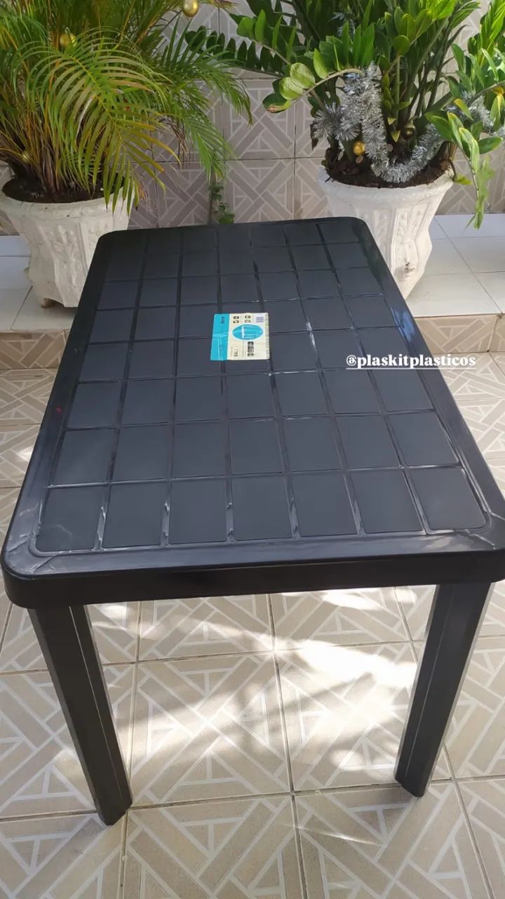 Mesa retangular 195,00| Poltrona 50,00 - Foto 2