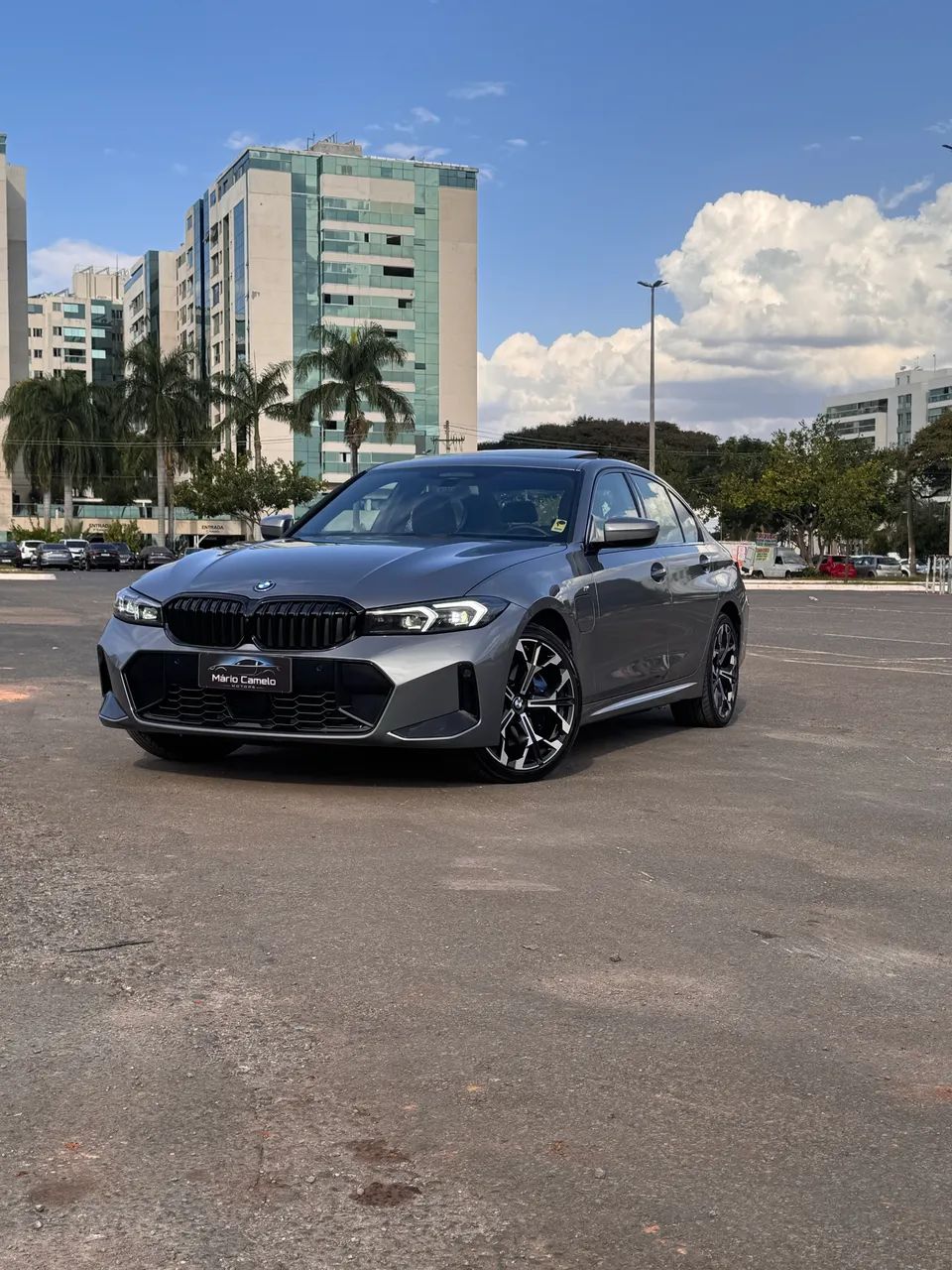 BMW 330E 330e M Sport 2.0 Turbo Aut. (Híbrido) 2025