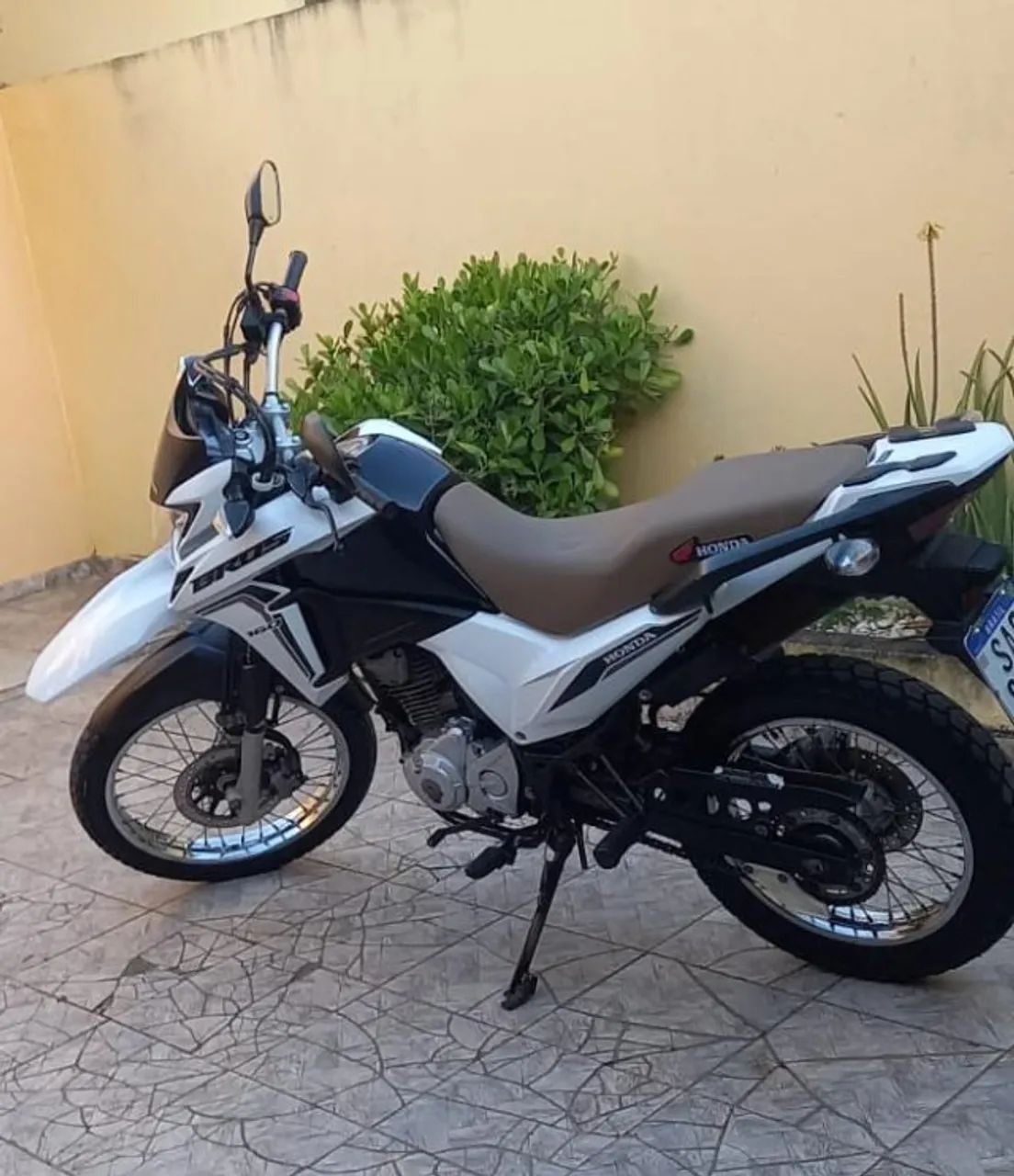 Bros 160 - 2022