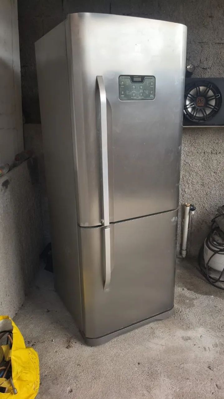 Vendo Geladeira Electrolux  - Foto 3