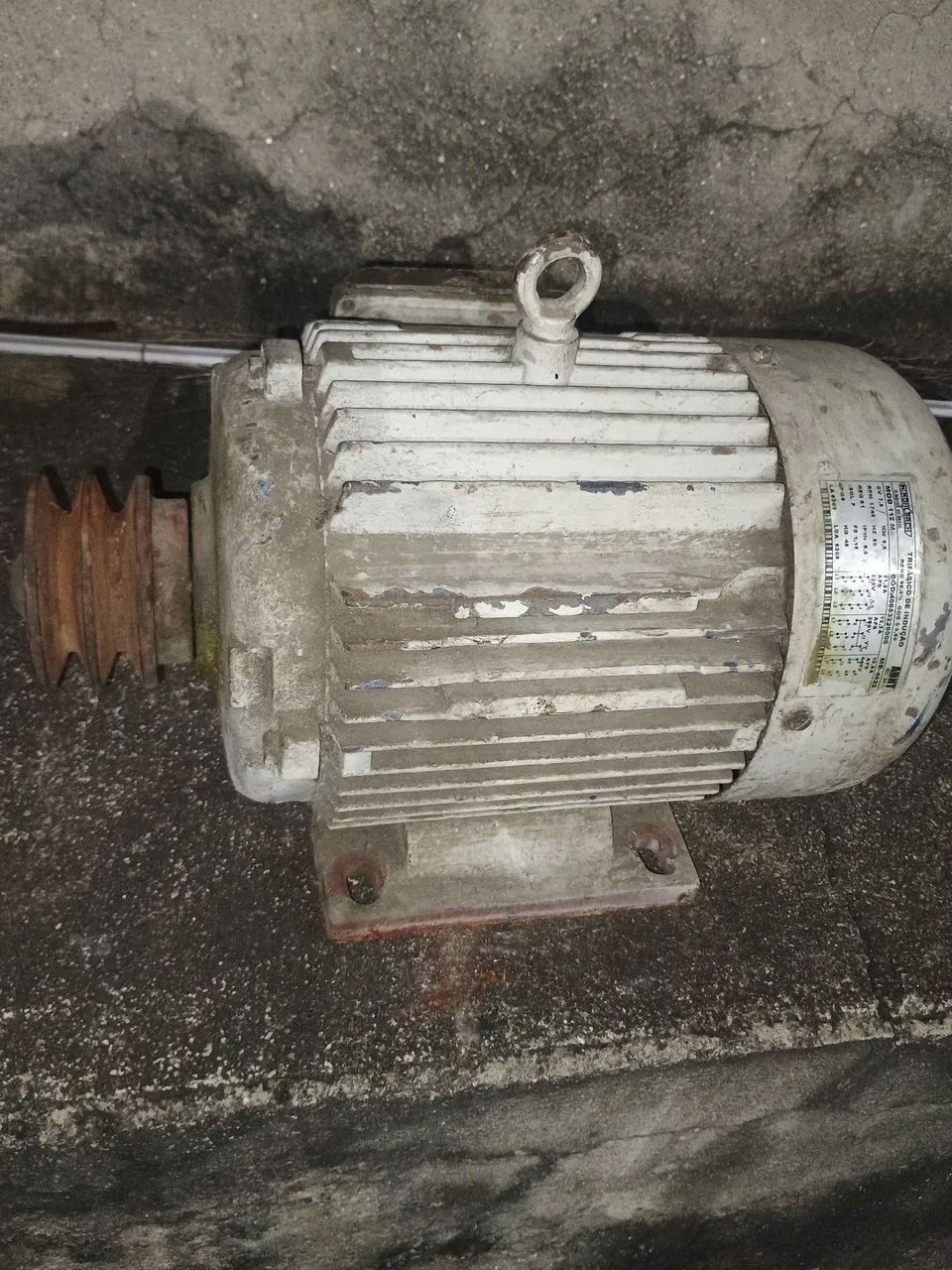 Motor de 7,5 cavalos 