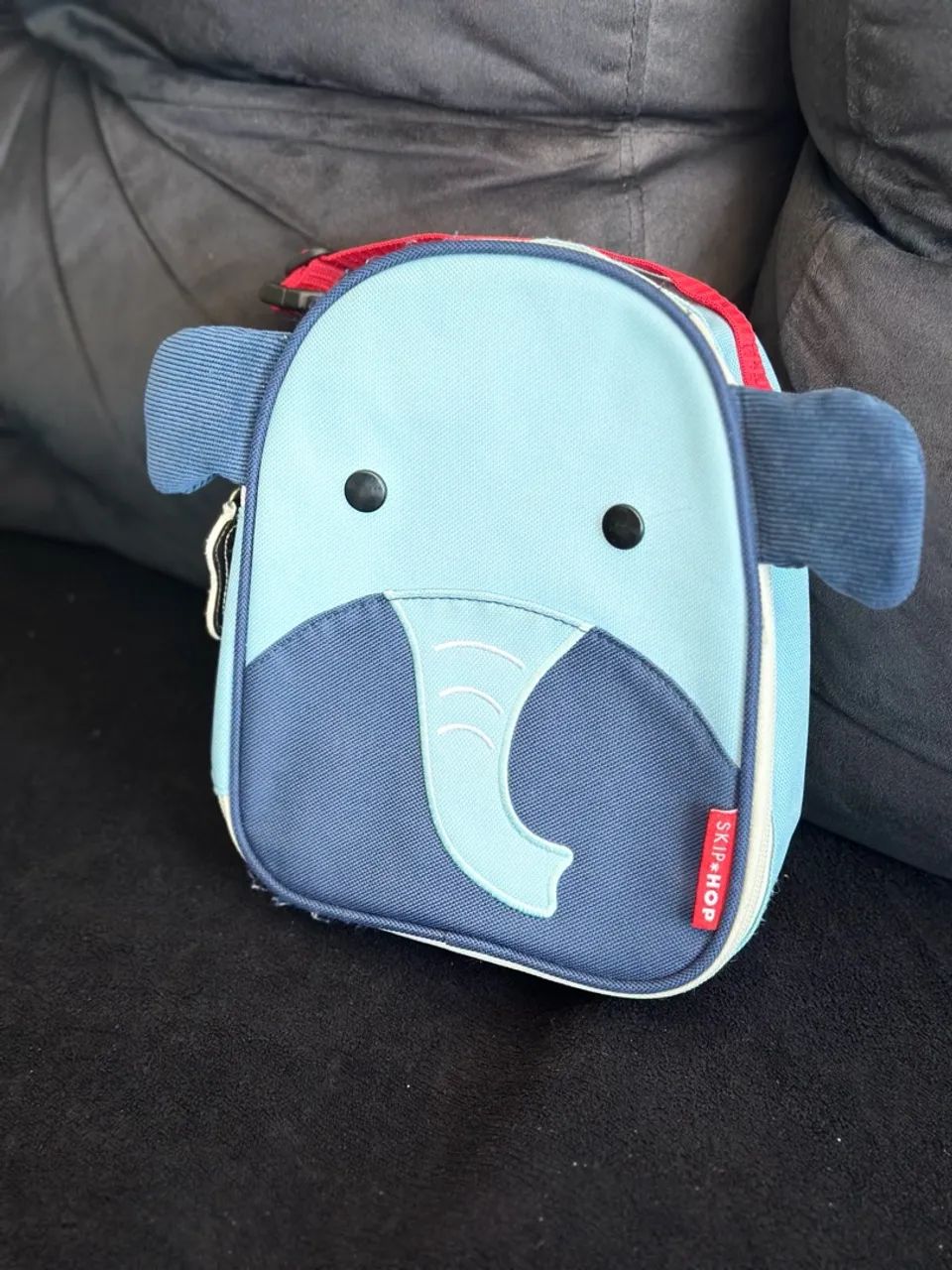 Lancheira Skip Hop Elefante ?