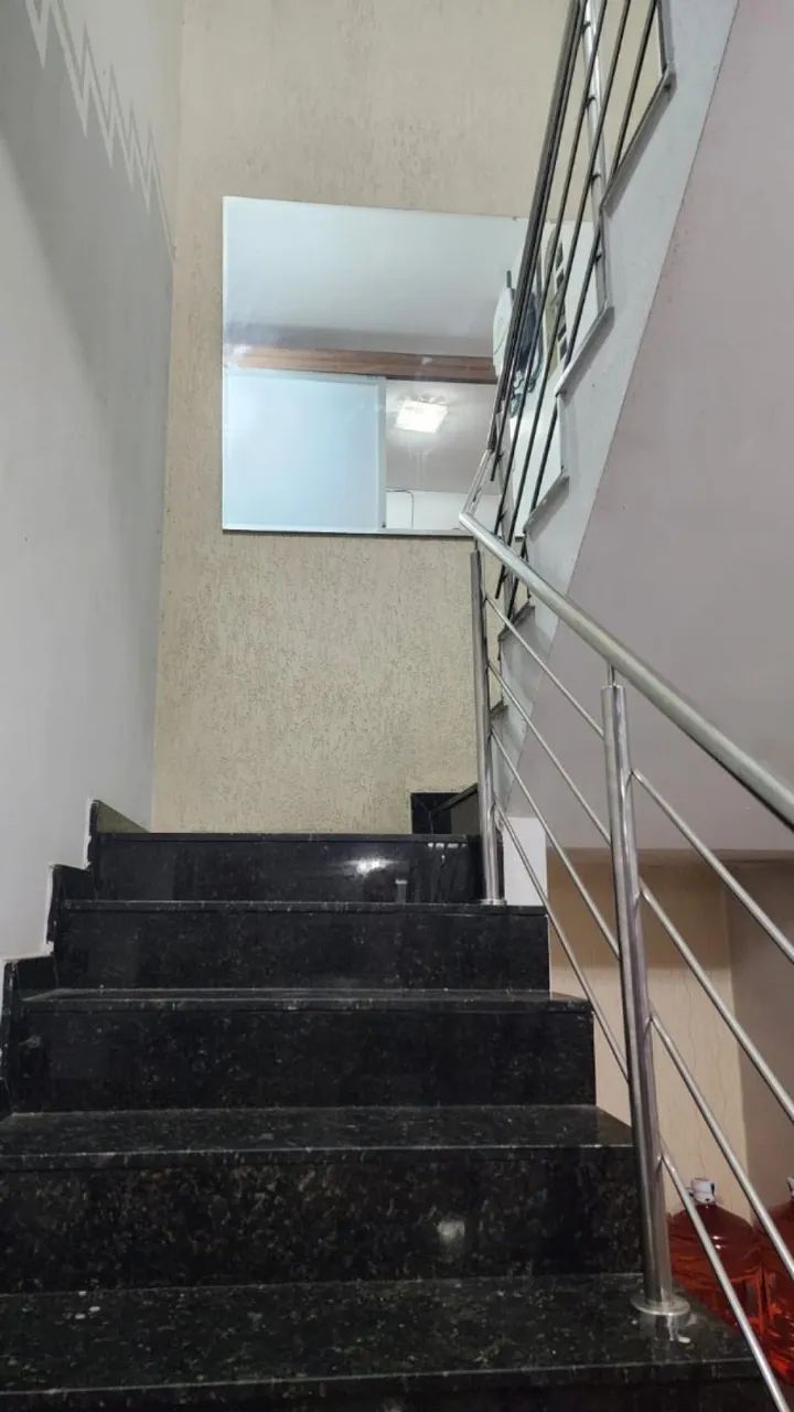 Sobrado Comercial 180m² 1 Loja Térrea e 6 Quartos ou Escritórios Jardim América - Foto 4
