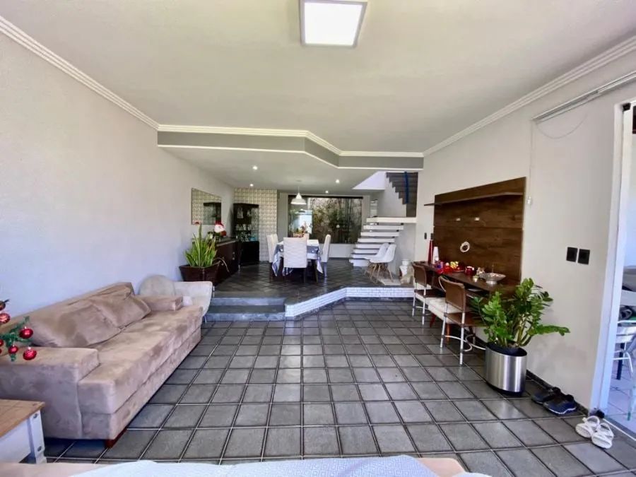 Casa Mobiliada São Francisco | 4 Quartos | Hidromassagem