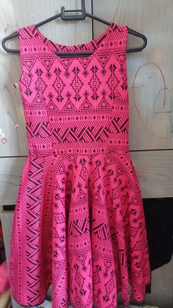 Vestidos - Foto 2