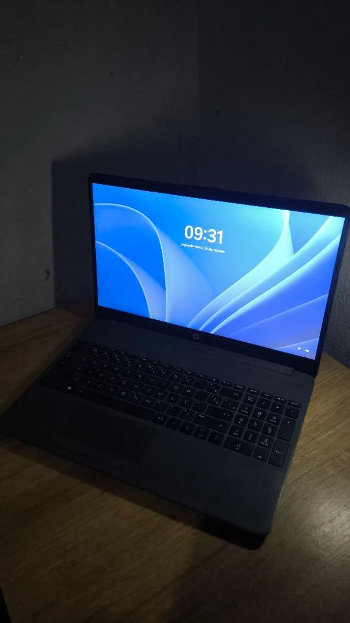 Notebook i3 HP 250 G8  - Foto 3