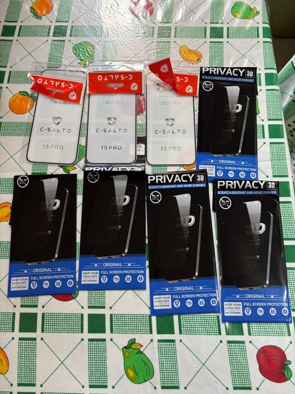 Capas para iPhone 15 e películas