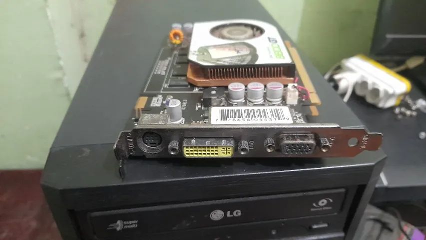 Placa De Vídeo Nvidia Geforce 8600gt 540m 512mb Ddr2 Pci-e - Foto 2
