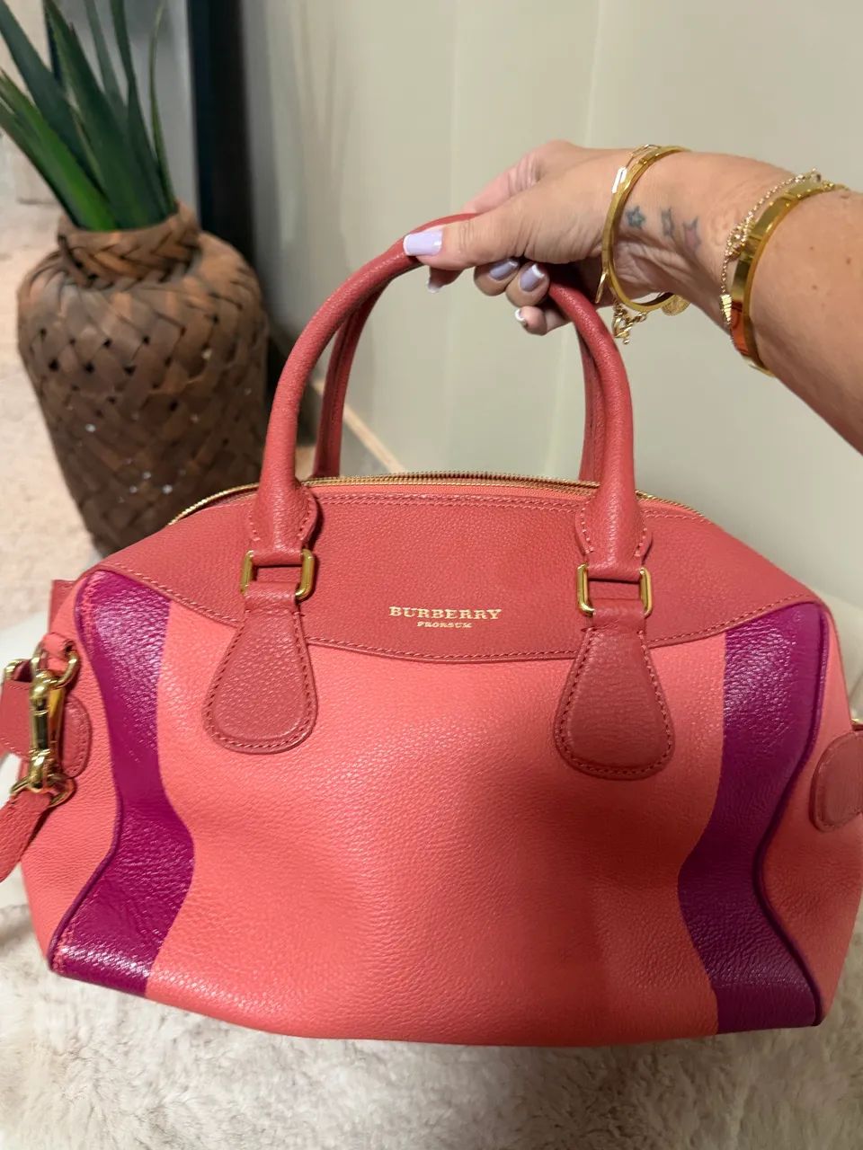 Bolsa Burberry de couro  - Foto 2