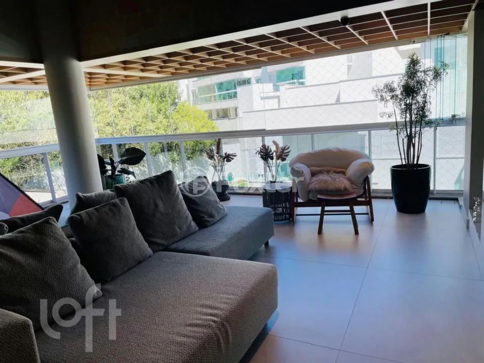 Apartamento à venda Rua das Piraúnas, Jurerê Internacional - Florianópolis - Foto 2