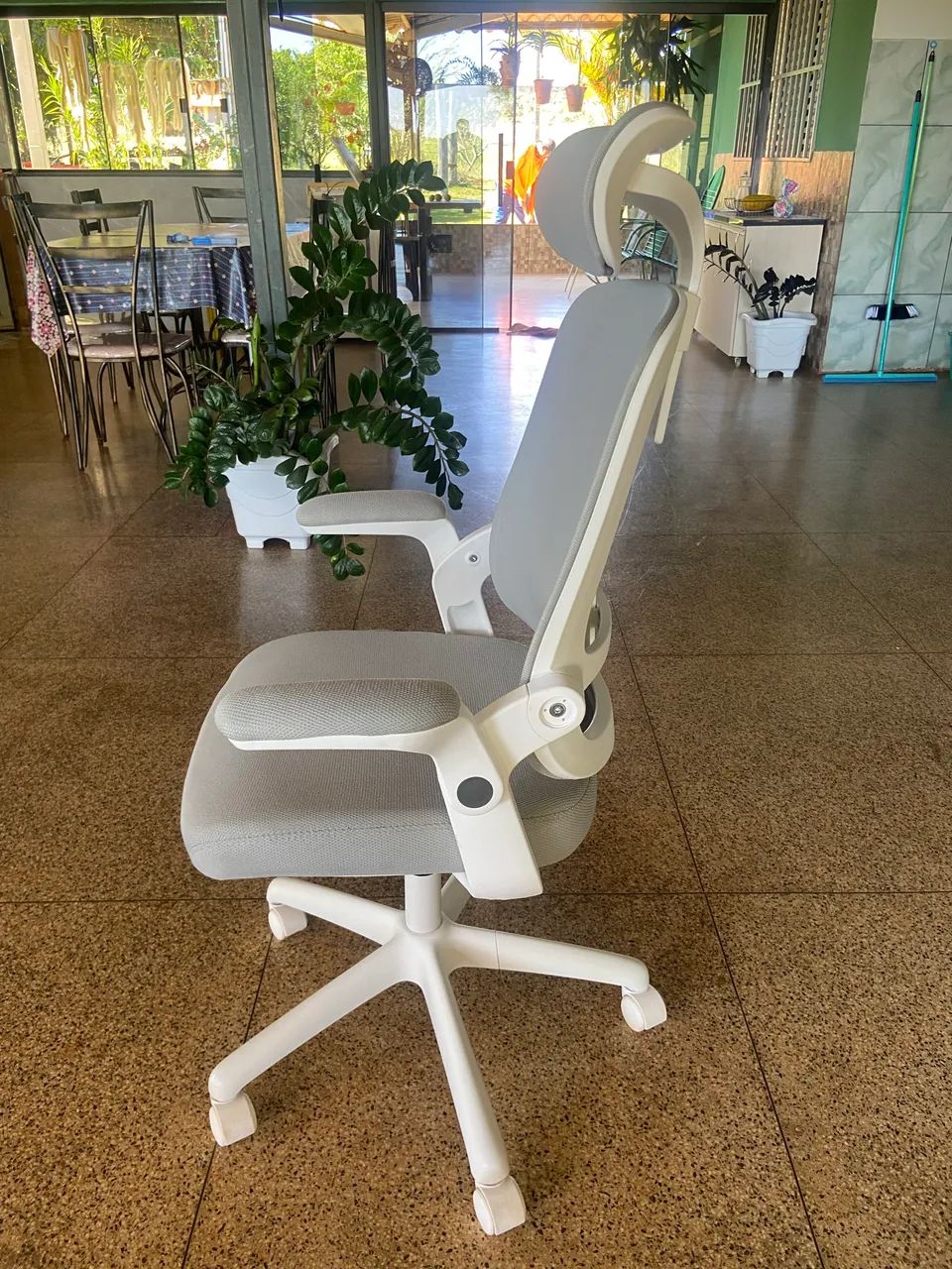 Cadeira ergonômica elements Astra - Foto 3