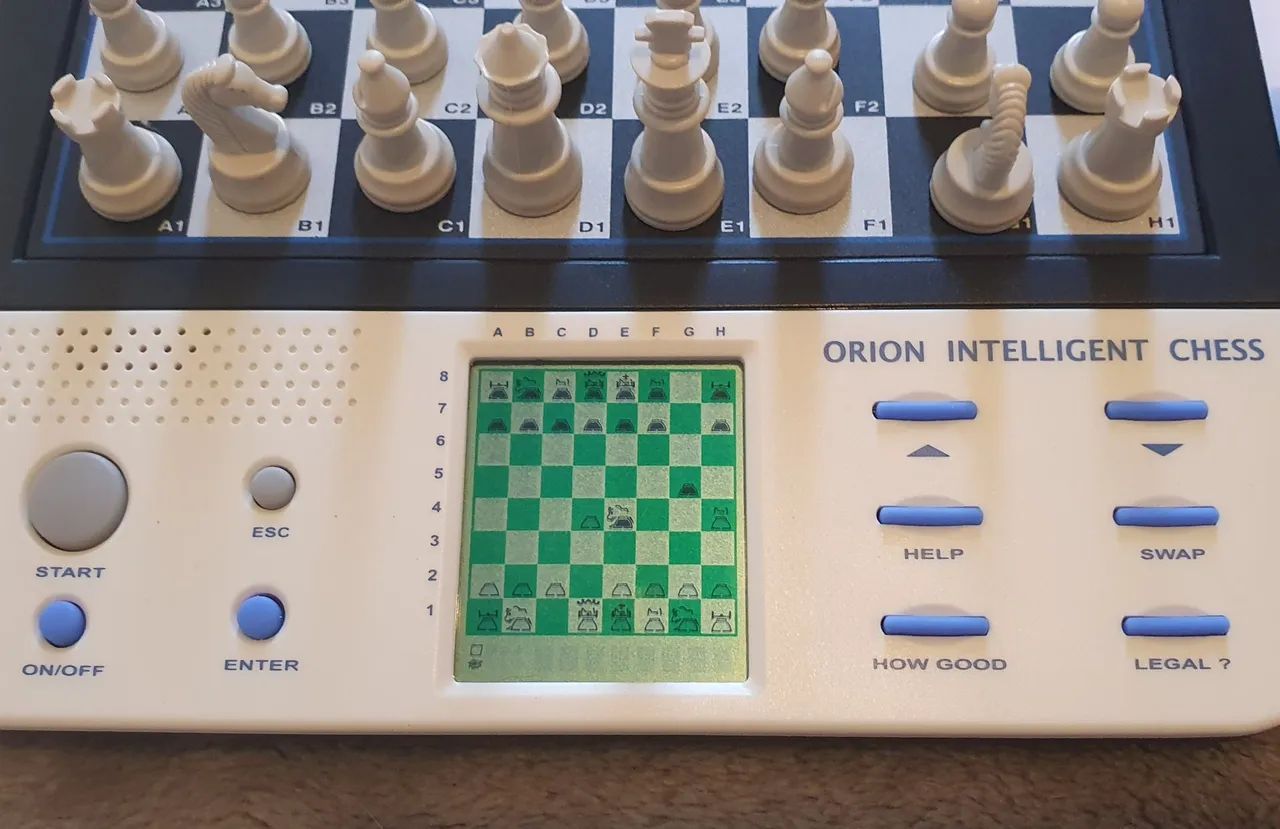 Orion Intelligent Chess Millennium - xadrez e damas eletronico - Foto 3