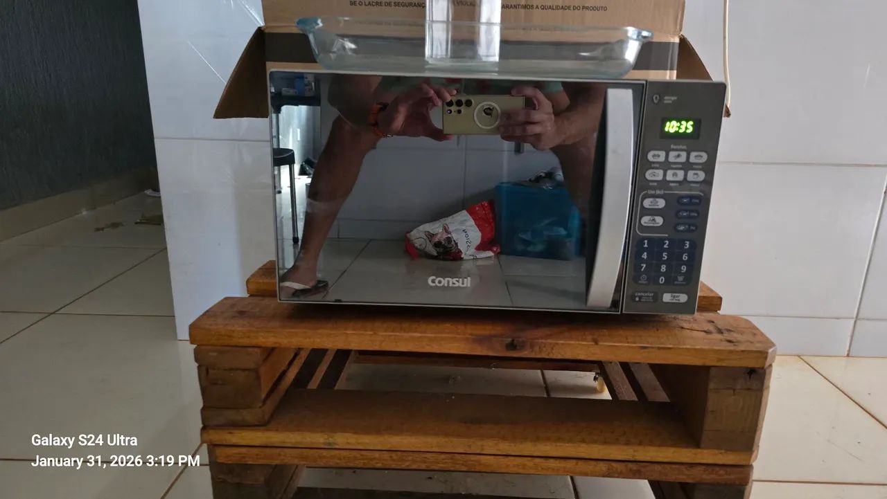 Microondas 20 L usado