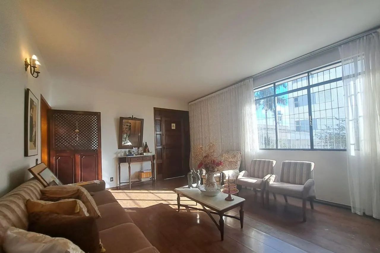 Casa à Venda - Nova Suíssa, 4 Quartos, 360 m2 - Foto 4
