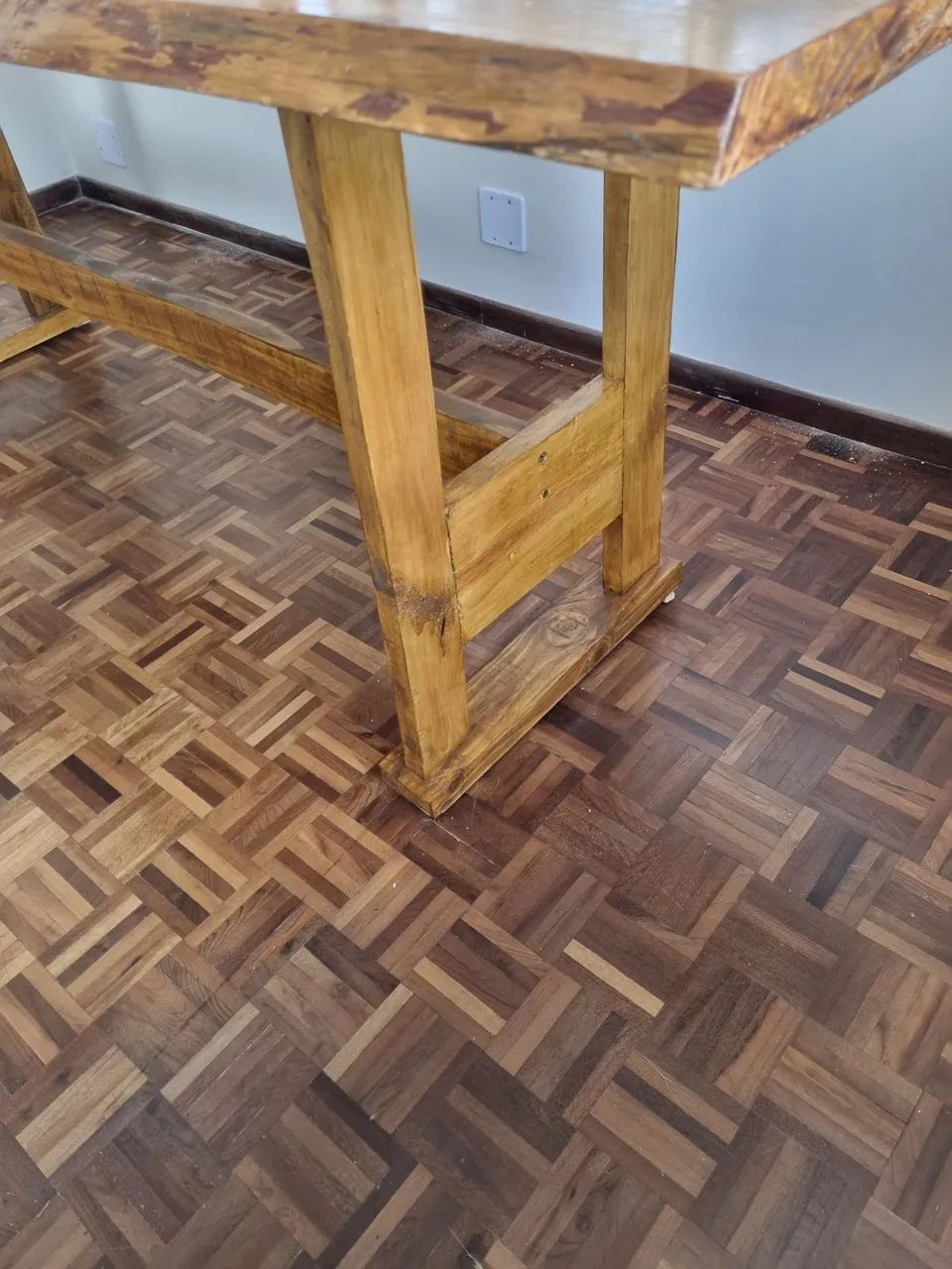 Mesa Rustica Artesanal de Madeira - Foto 2