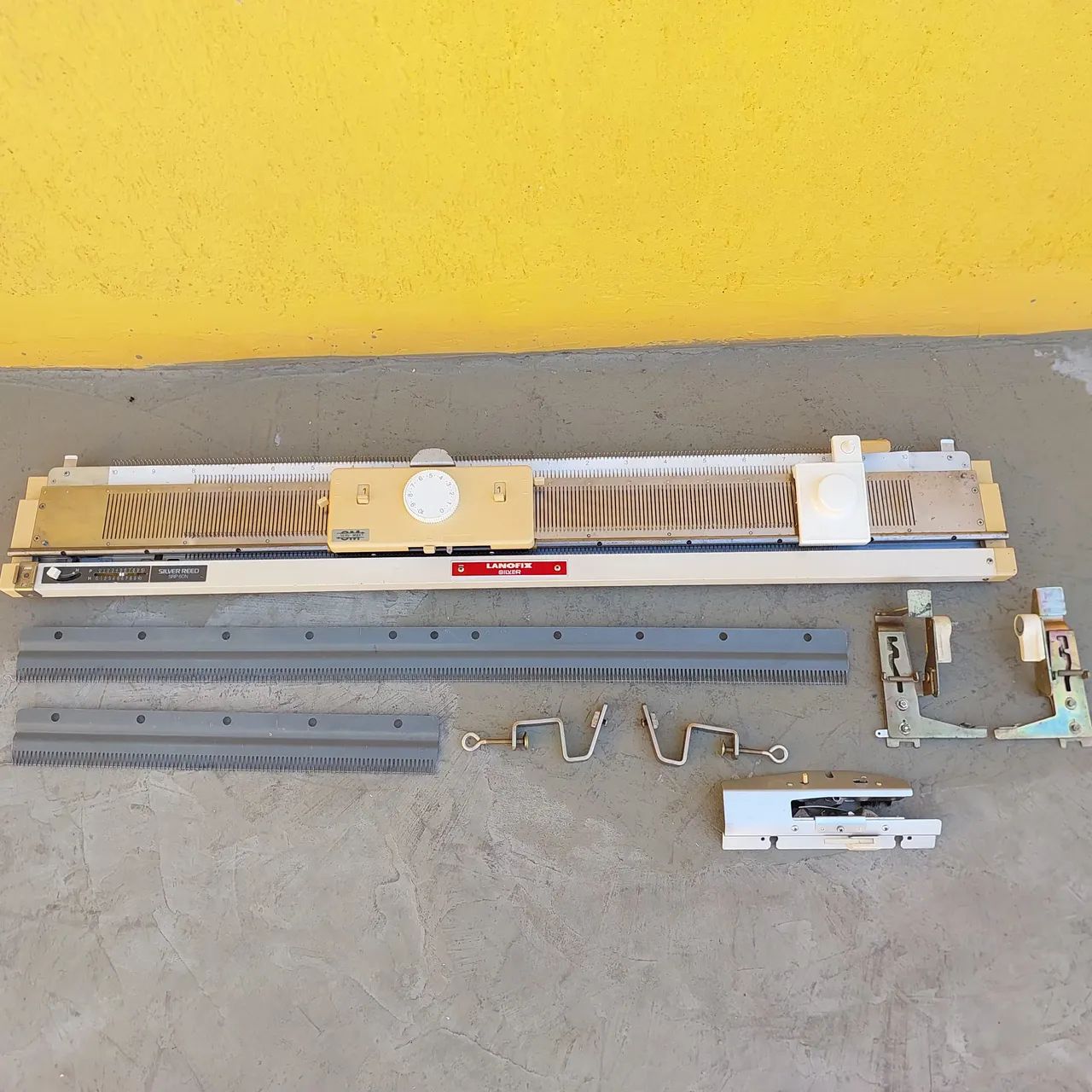Máquina de tricô frontura - Foto 3