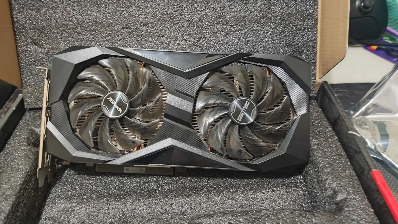 Placa de vídeo RX 6600xt 8gb - Foto 4