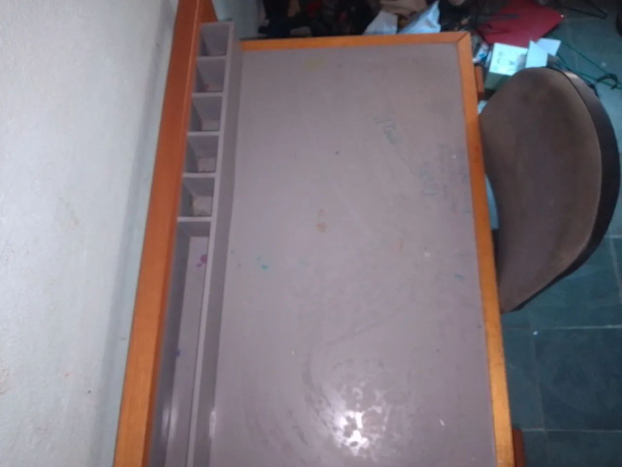 Mesinha de estudos com cadeira  - Foto 3