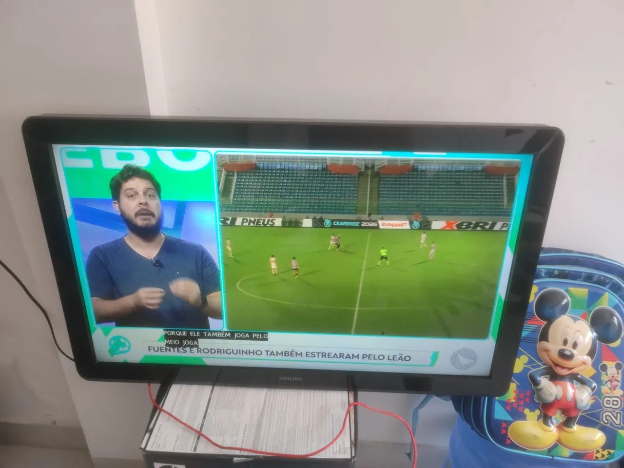 Tv Philips 32 polegadas funcionando 