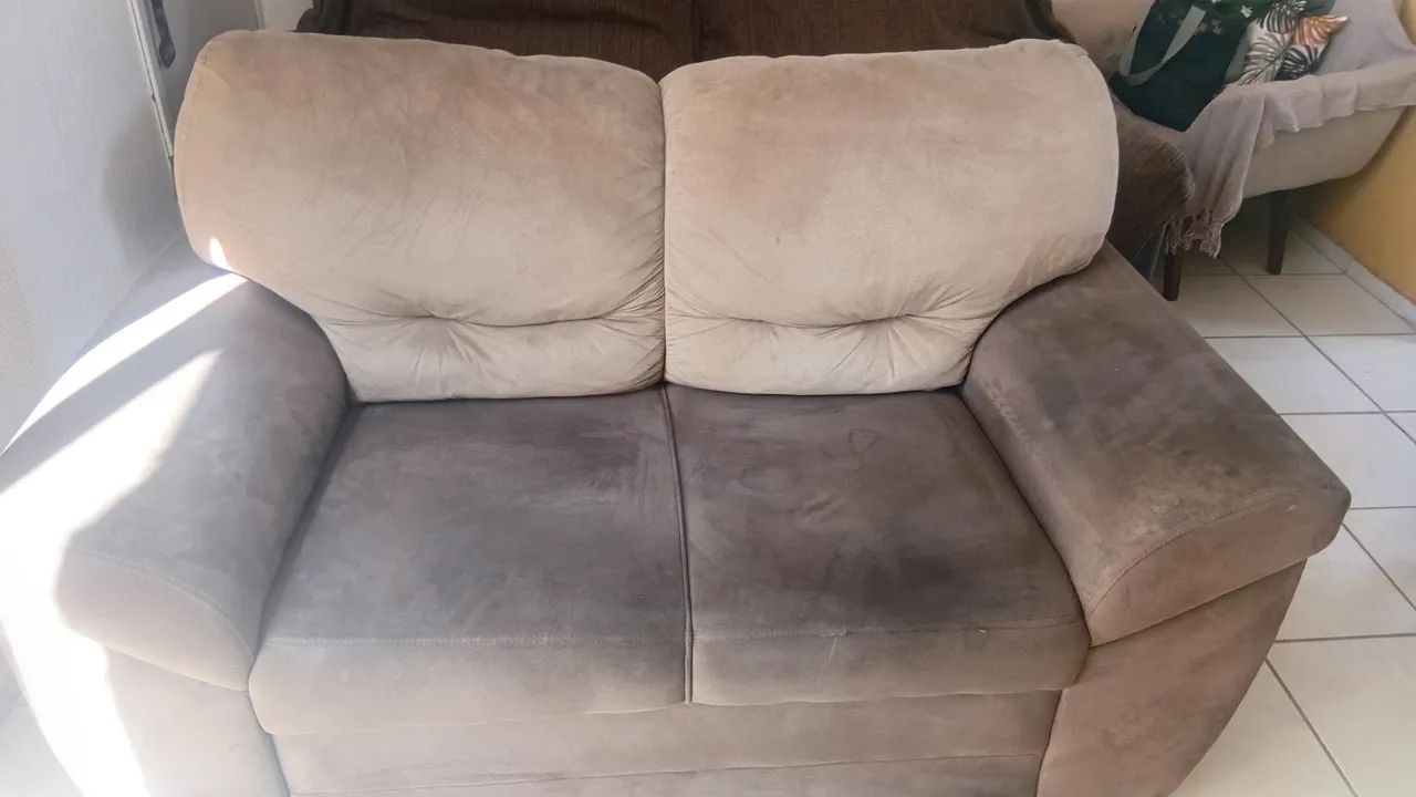 Sof á sued 2 lugares valor R$200 - Foto 2