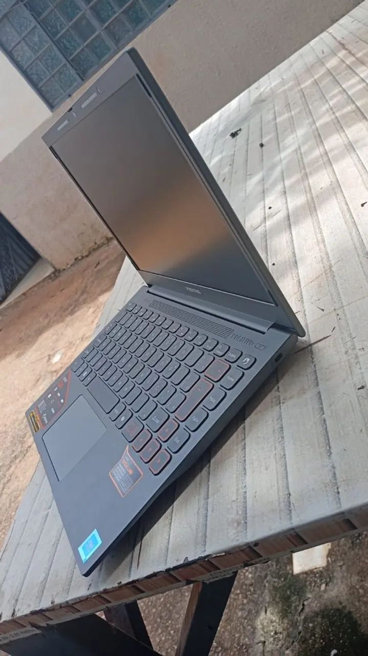 Vende-se notebook semi novo - Foto 2