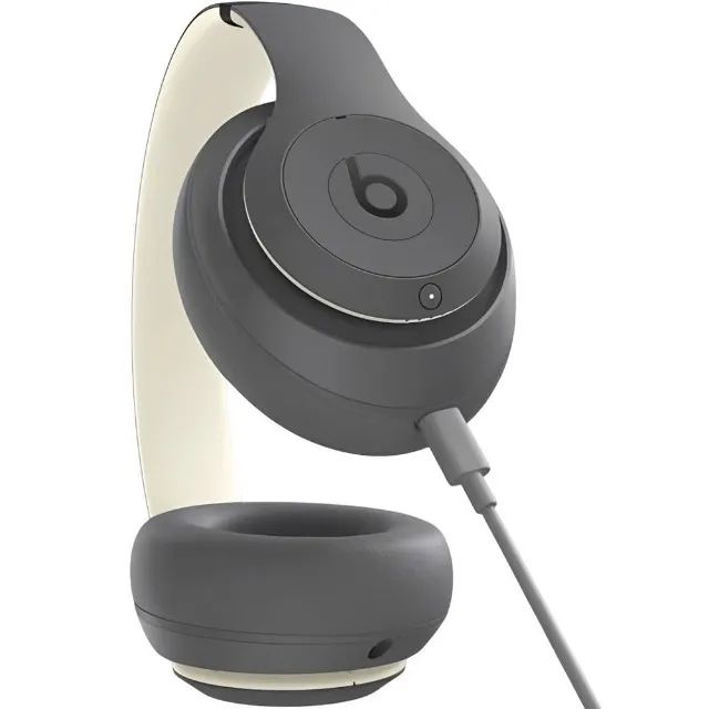 Fone de Ouvido Beats Studio Pro Bluetooth - cor Sand Gray mod. ME2F4LL/A - Foto 2