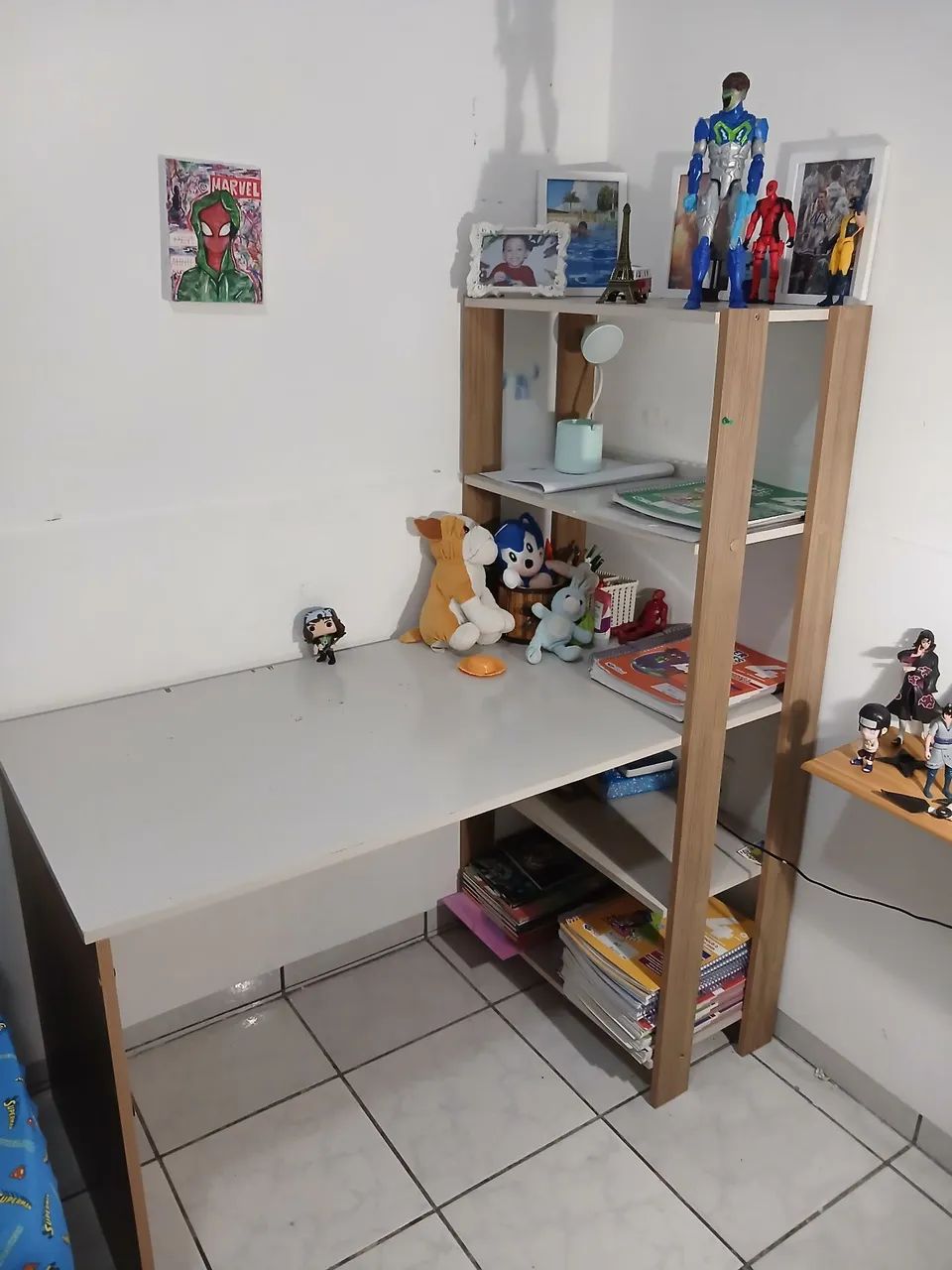 Mesa escrivaninha 