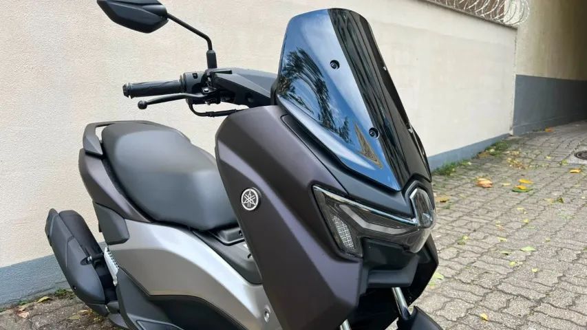 NMAX 160 2026 - Foto 4