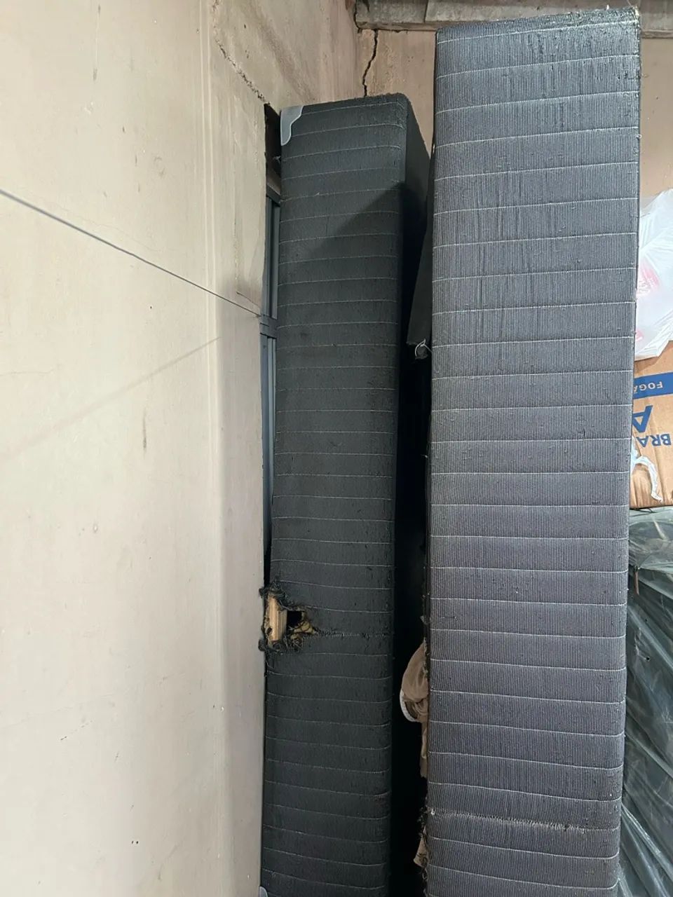 Cama box com colchão