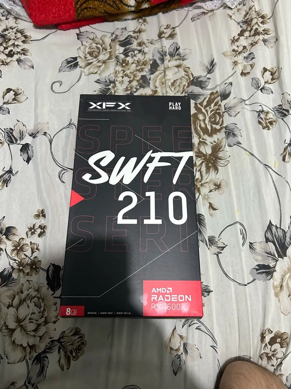 Placa de video AMD RX 7600
