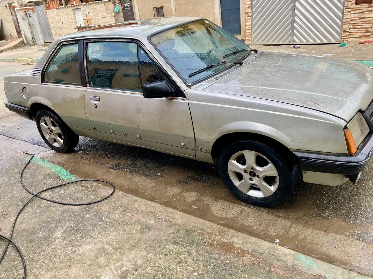 Chevrolet Monza 1989