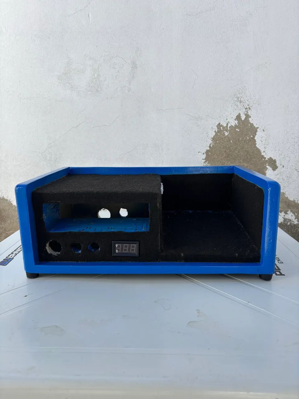 Rack Móvel Som automotivo 
