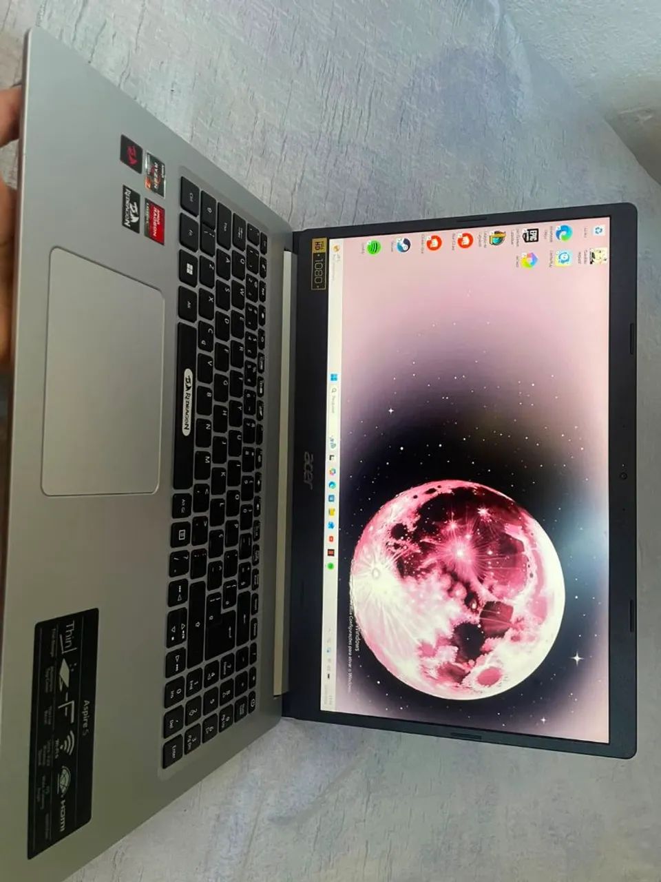 Notebook  - Foto 2