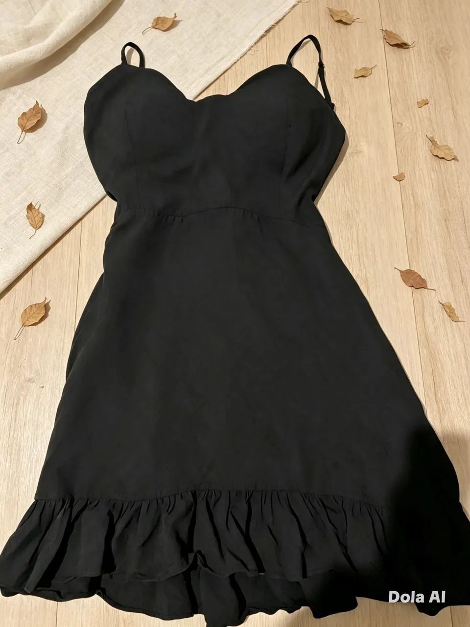 Vestido preto com bojo